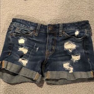 Double 0 dark wash AEROPOSTALE midi shorts